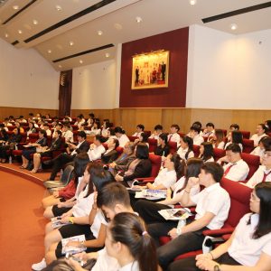 26mar19AUCareerRoadShow_002