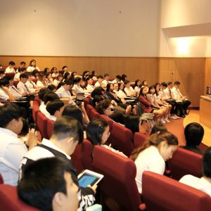 26mar19AUCareerRoadShow_003